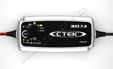 Nabíječka autobaterií 12V CTEK Multi XS 7.0  (14914)